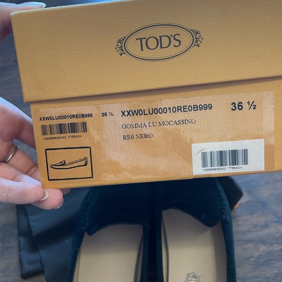 Tod's Suede Gommino Driving Shoes Black Loafers - Picture 5 of 5